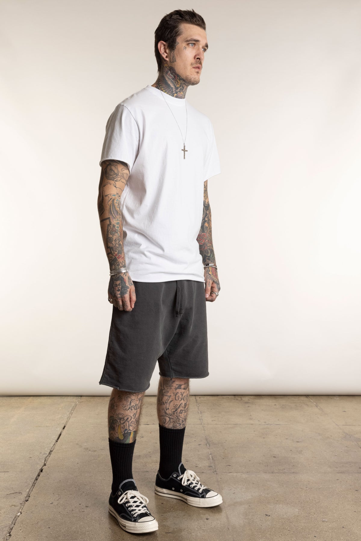 Sweat Shorts Raw Edges - FACM1092